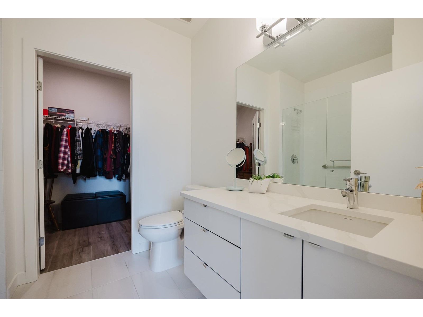 607 2649 JAMES STREET, Abbotsford real estate listing R2957992