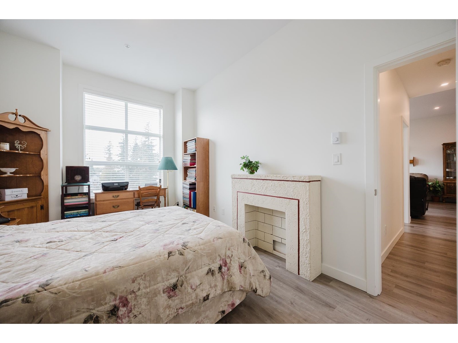 607 2649 JAMES STREET, Abbotsford real estate listing R2957992