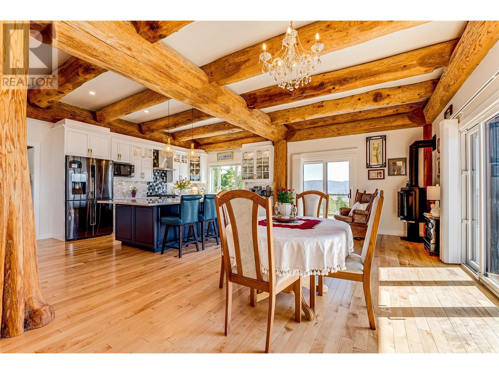 7410 McLennan Road, Vernon