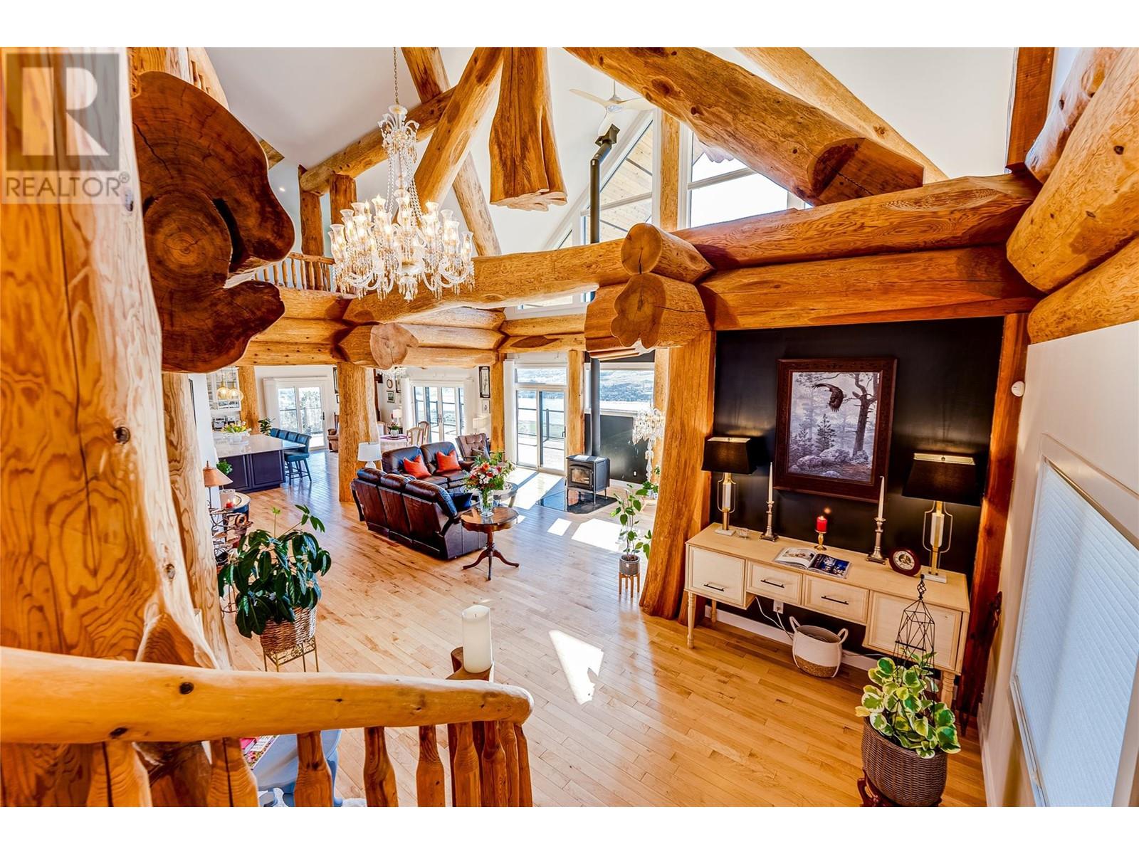 7410 McLennan Road, Vernon