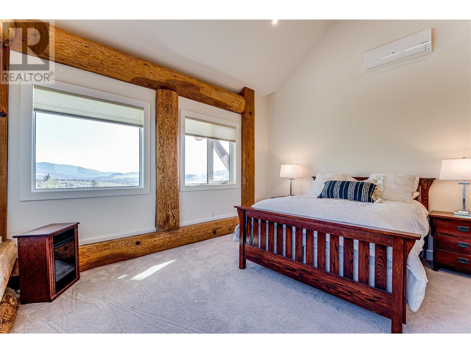 7410 McLennan Road, Vernon