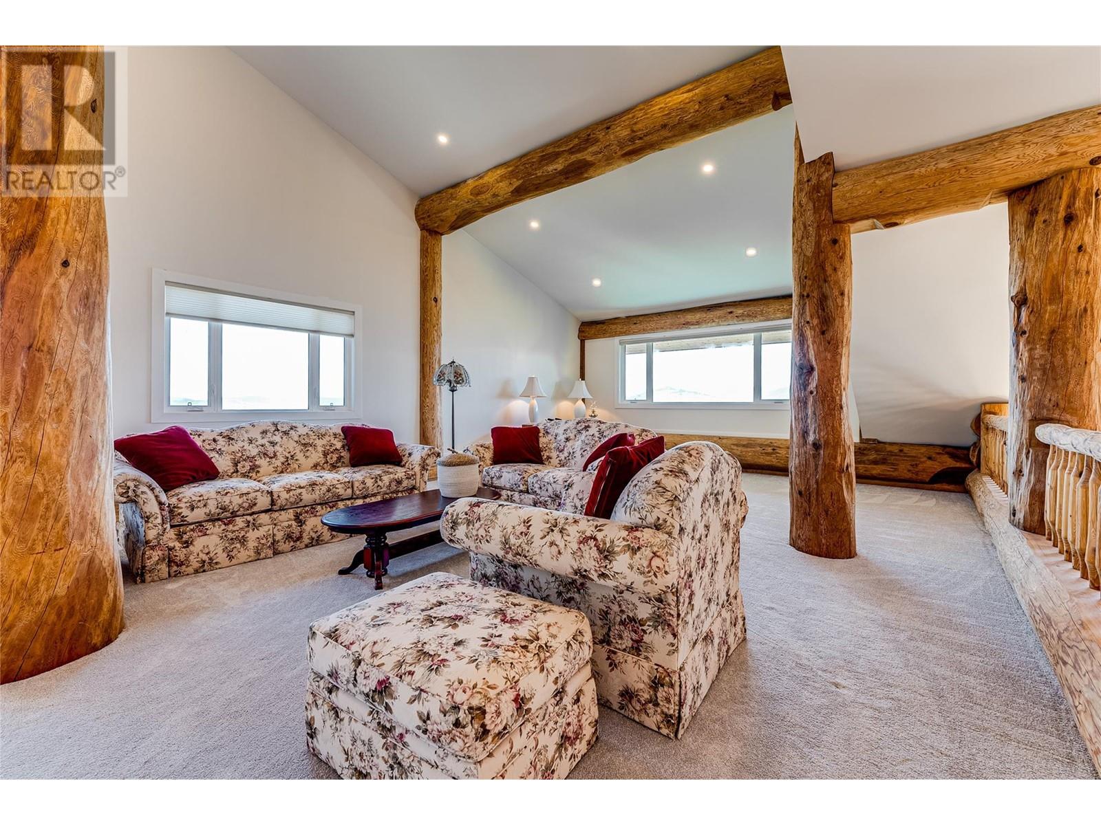 7410 McLennan Road, Vernon