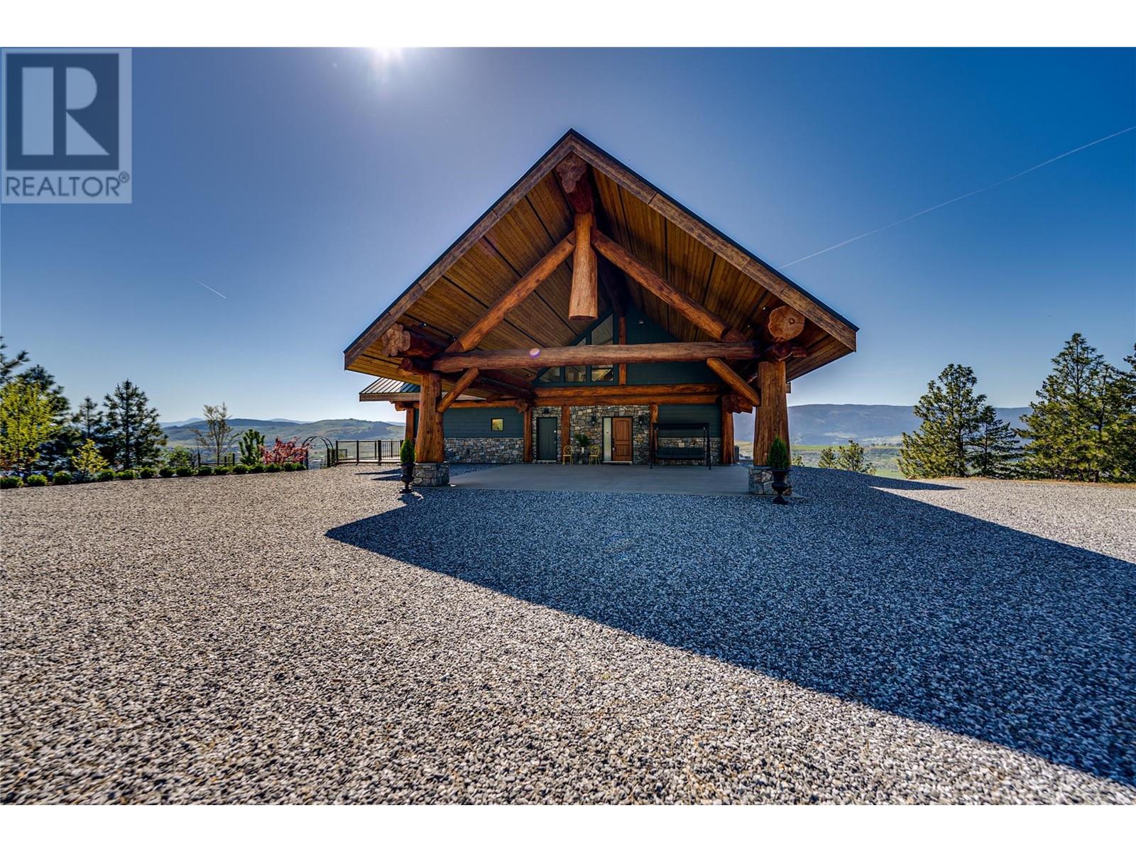 7410 McLennan Road, Vernon