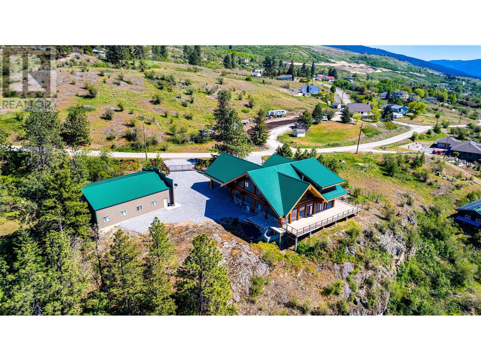 7410 McLennan Road, Vernon