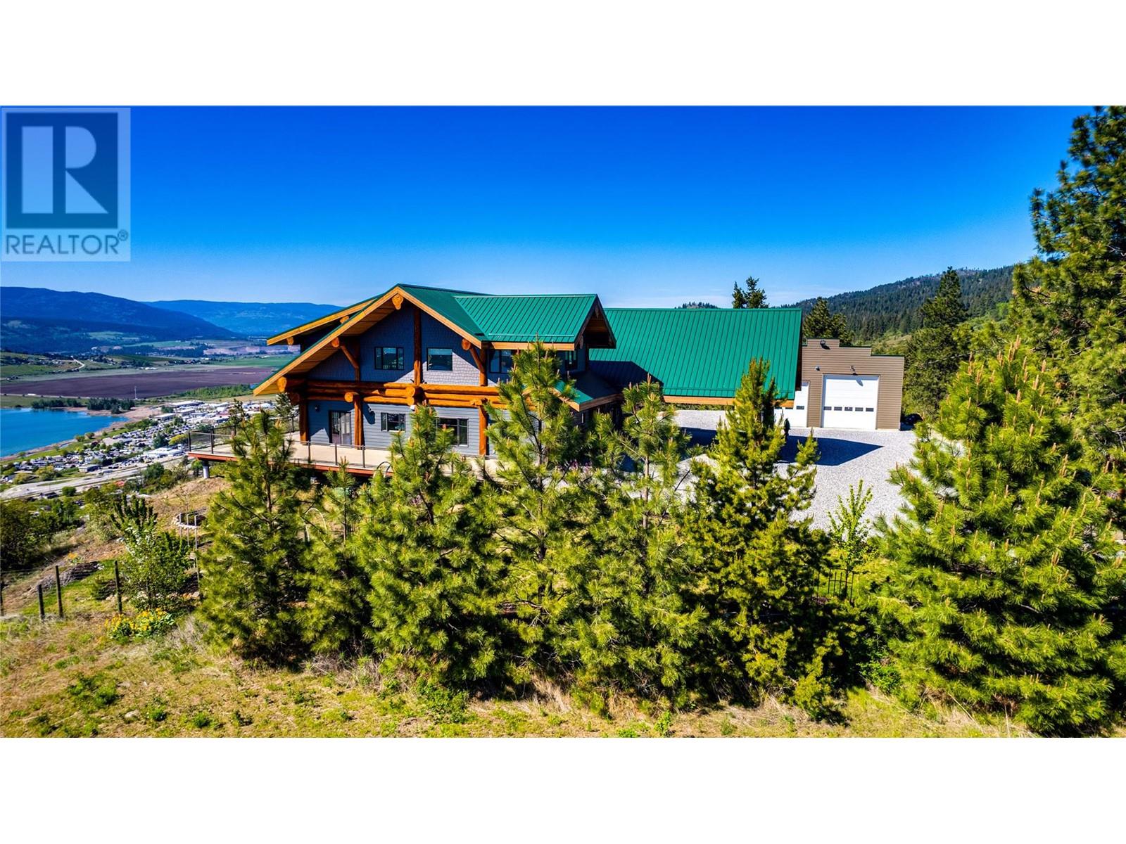 7410 McLennan Road, Vernon