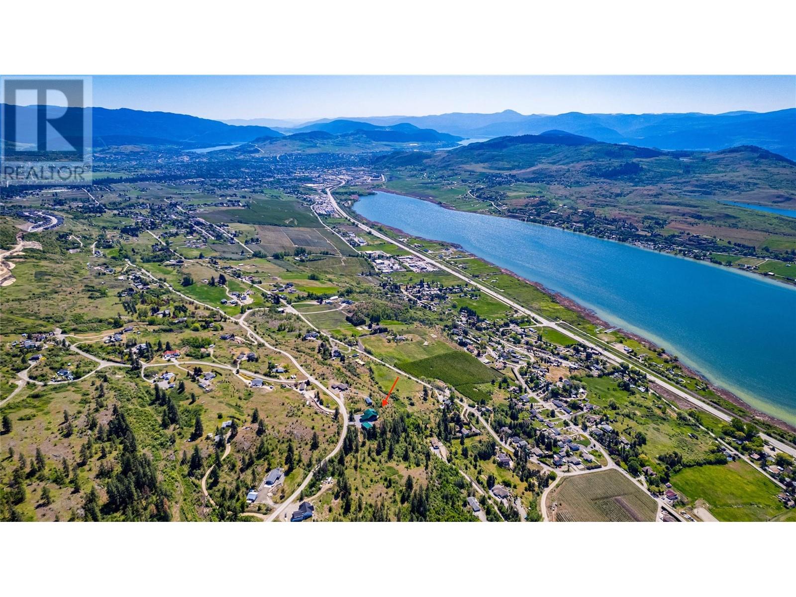 7410 McLennan Road, Vernon