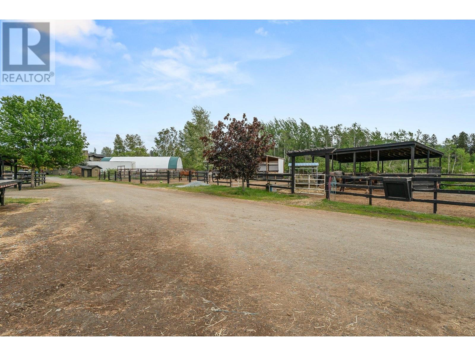 3830 Casorso Road - 50