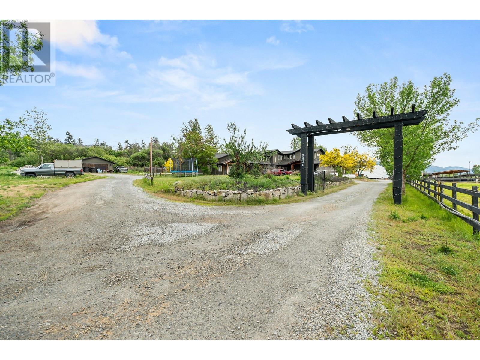 3830 Casorso Road - 53