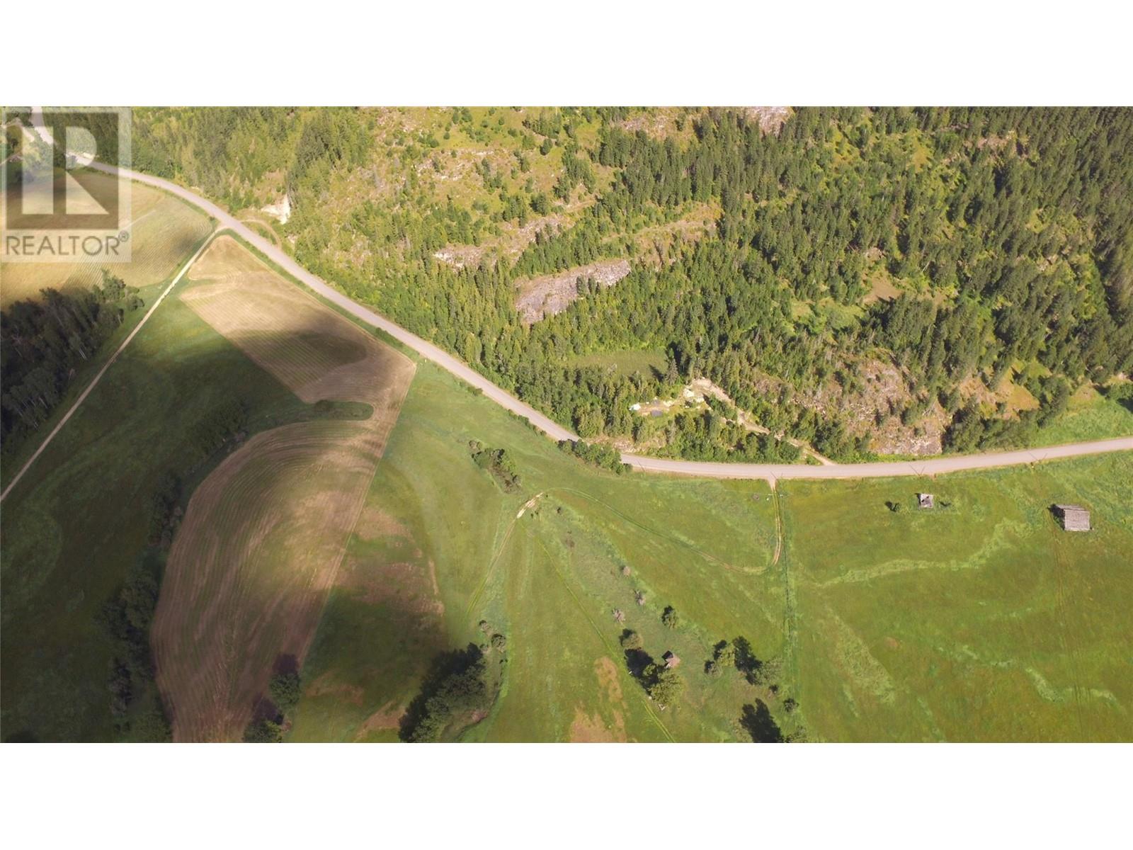 3022 Mabel Lake Road, Lumby