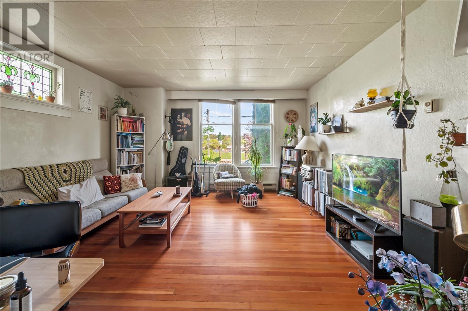 1157 Princess Ave, Victoria