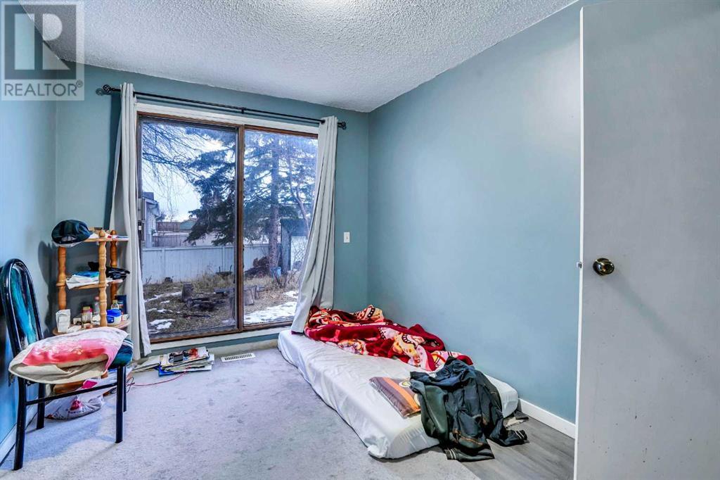 Single Family House Bi-level for Sale in  Whitefield Drive NE Whitehorn Calgary 