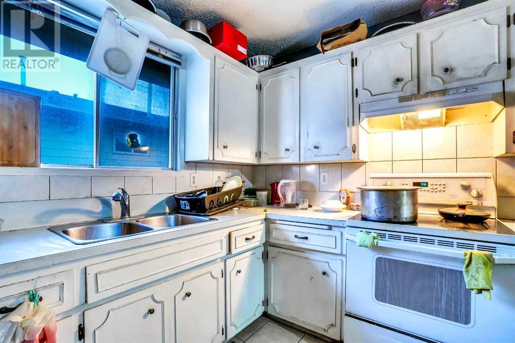 Single Family House Bi-level for Sale in  Whitefield Drive NE Whitehorn Calgary 