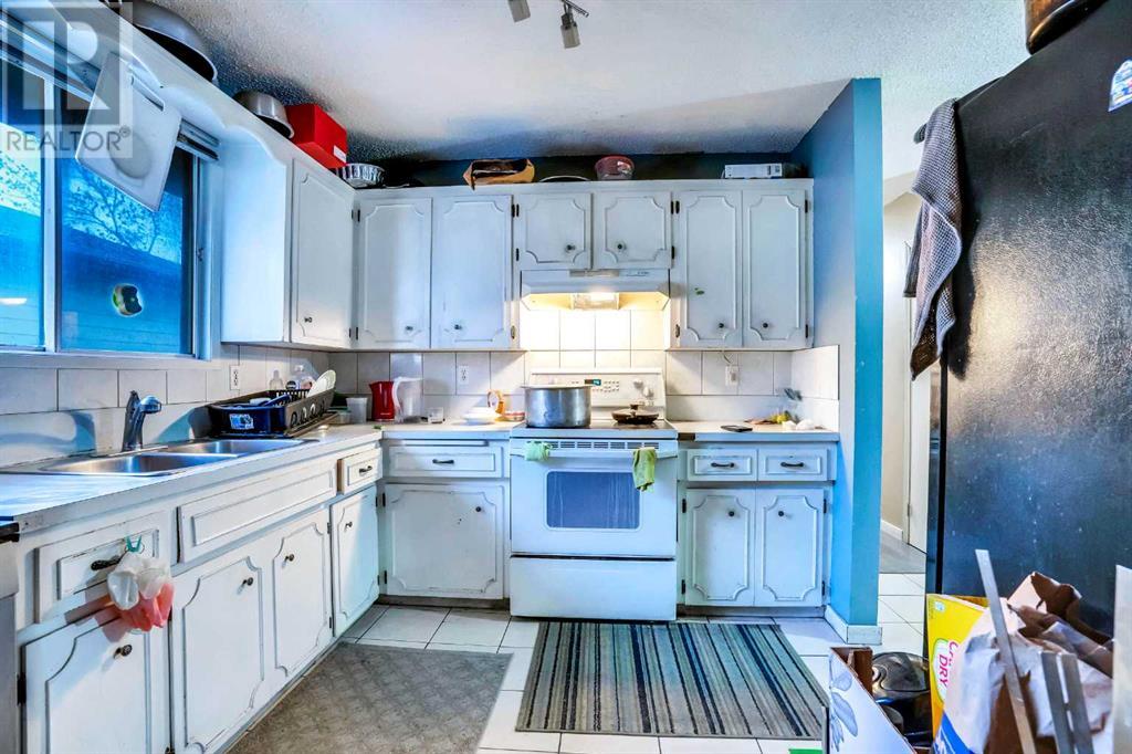 Single Family House Bi-level for Sale in  Whitefield Drive NE Whitehorn Calgary 