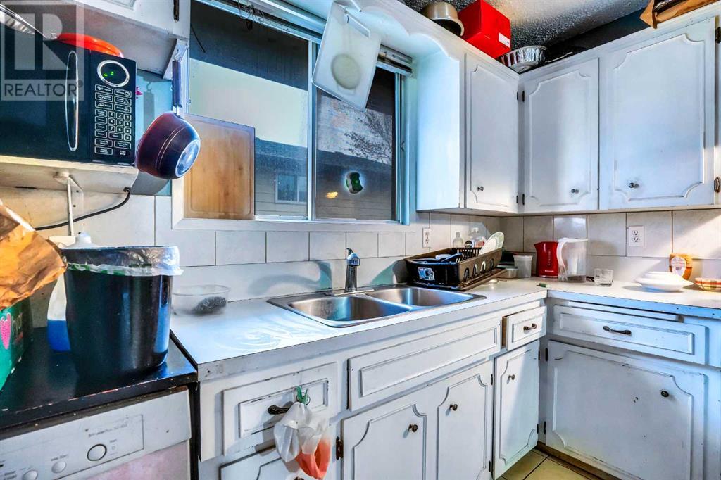 Single Family House Bi-level for Sale in  Whitefield Drive NE Whitehorn Calgary 
