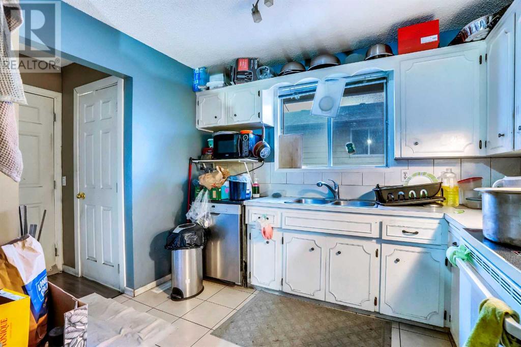 Single Family House Bi-level for Sale in  Whitefield Drive NE Whitehorn Calgary 