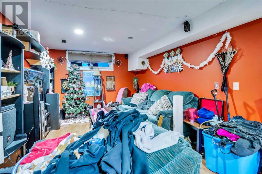 Single Family House Bi-level for Sale in  Whitefield Drive NE Whitehorn Calgary 