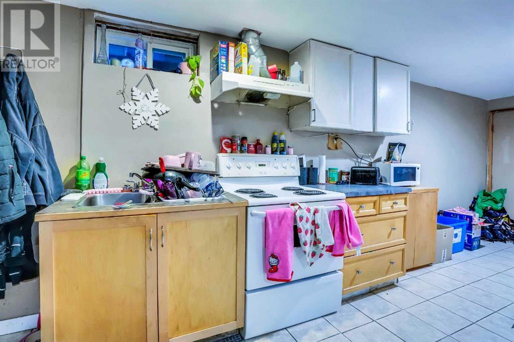 Single Family House Bi-level for Sale in  Whitefield Drive NE Whitehorn Calgary 