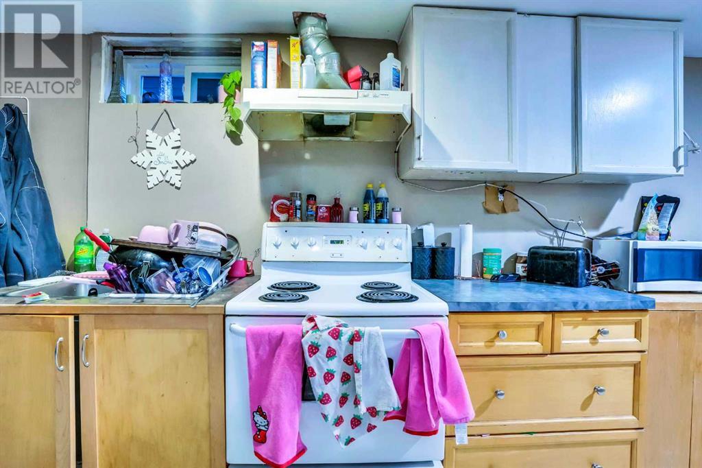 Single Family House Bi-level for Sale in  Whitefield Drive NE Whitehorn Calgary 