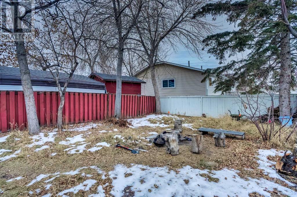 Single Family House Bi-level for Sale in  Whitefield Drive NE Whitehorn Calgary 