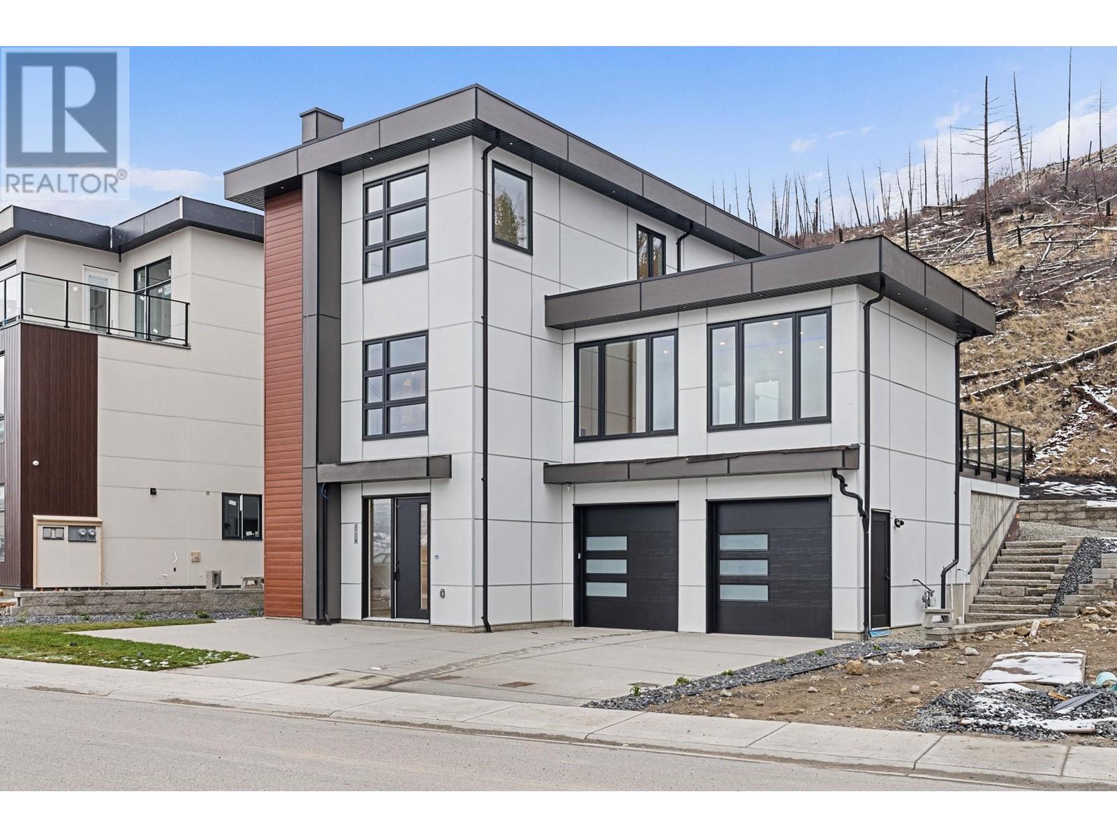 3774 Astoria Drive, West Kelowna