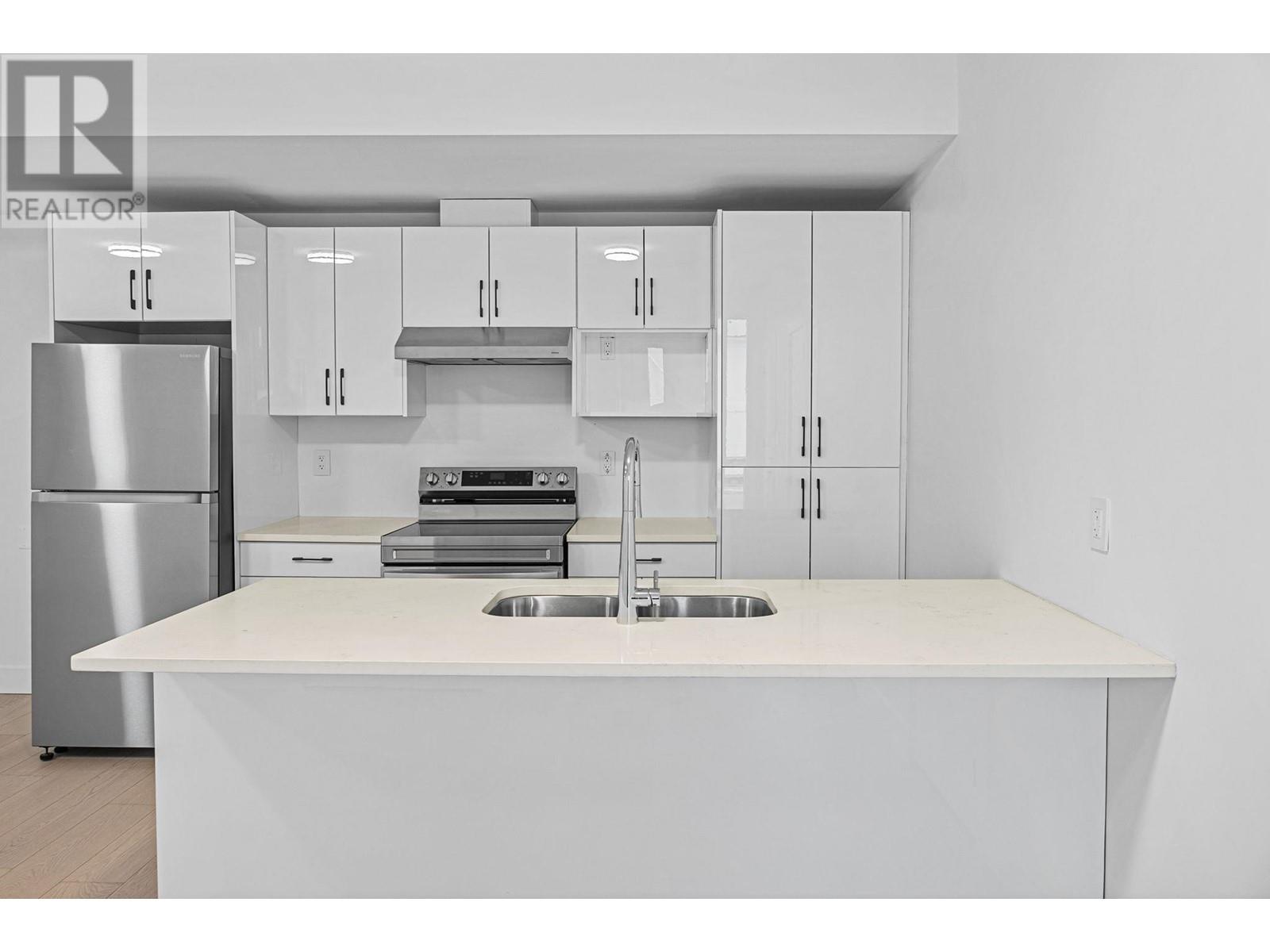  3774 Astoria Drive, West Kelowna