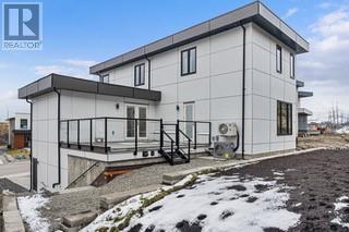  3774 Astoria Drive, West Kelowna