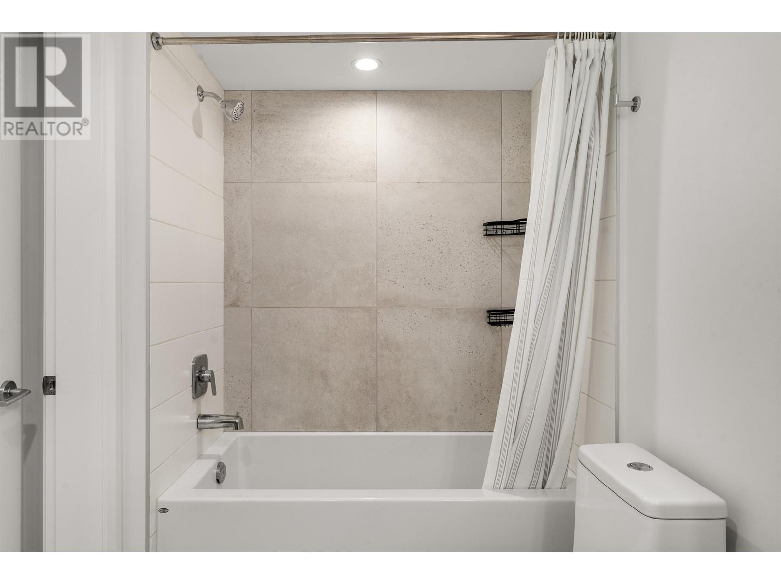 502 1365 PEMBERTON AVENUE, Squamish real estate listing R2959023
