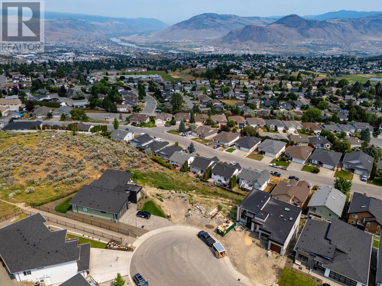 2412 TALBOT Place, Kamloops