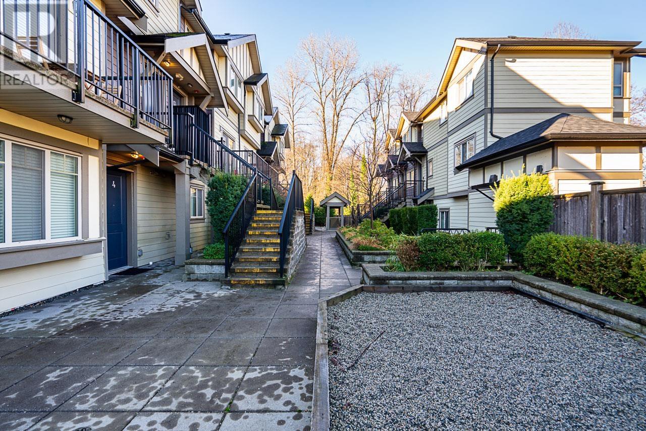 14 4033 DOMINION STREET, Burnaby