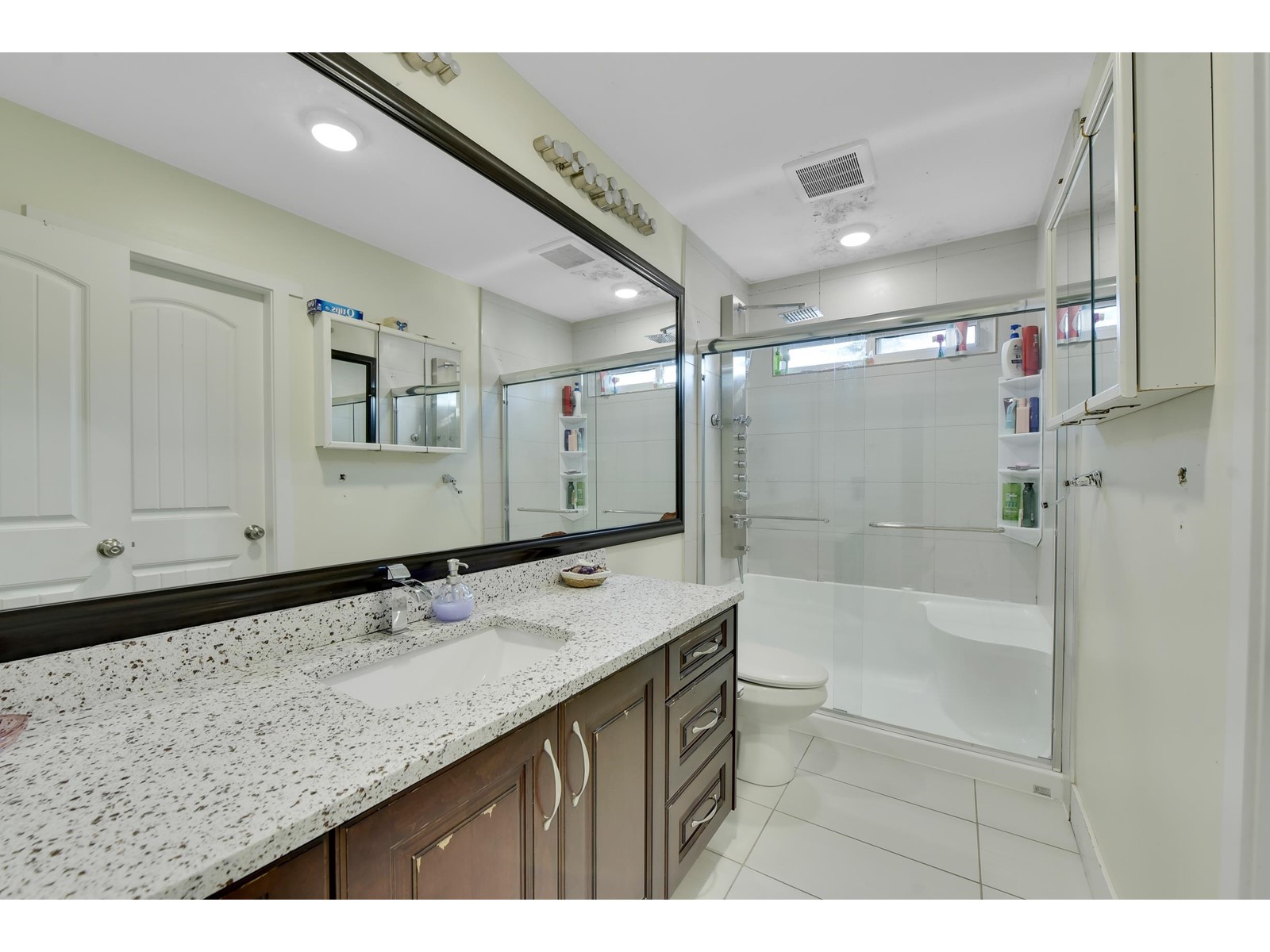 Photo 23 of 9068 146 A Street, Surrey BC