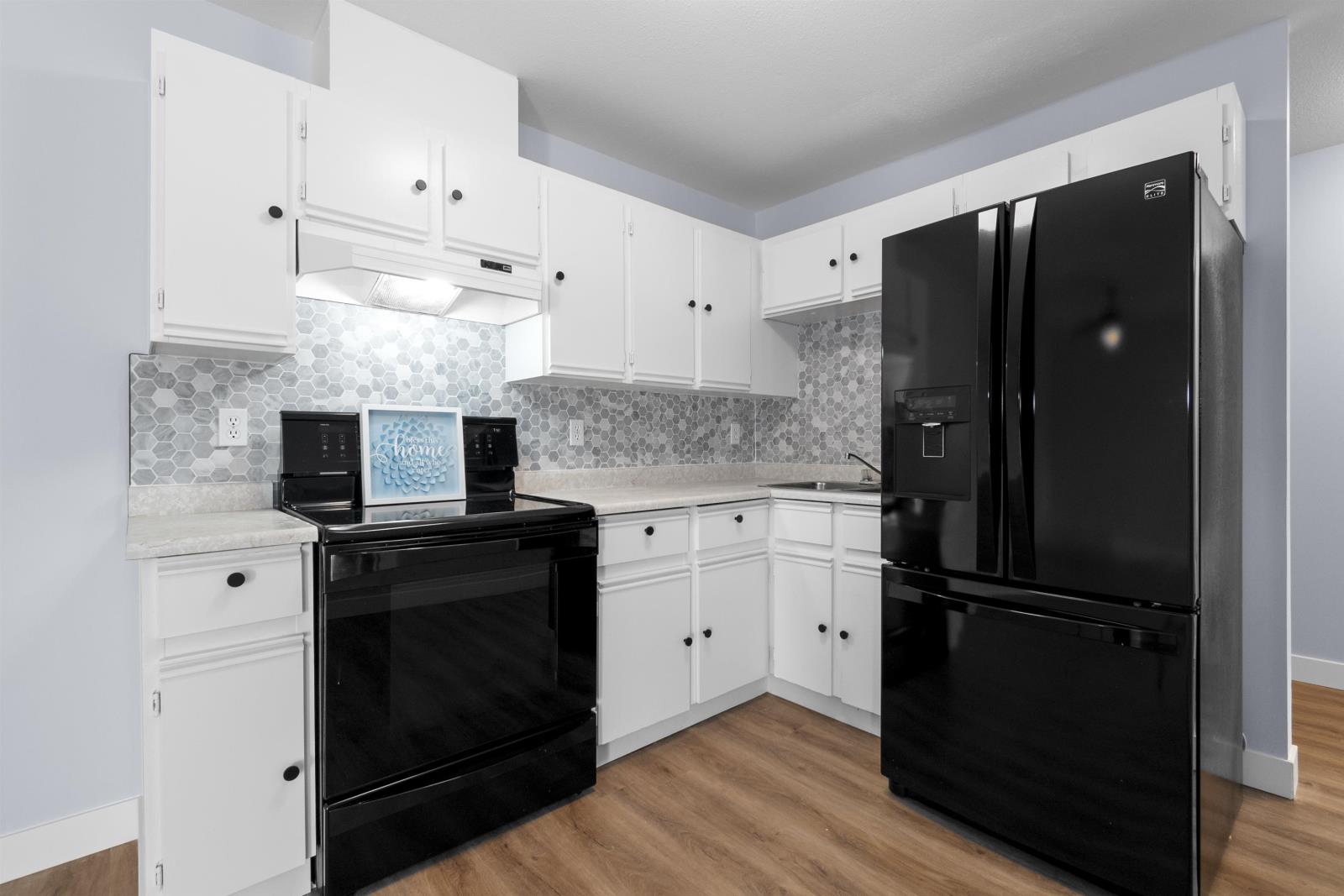 220 45669 MCINTOSH DRIVE, Chilliwack Proper South, Chilliwack
