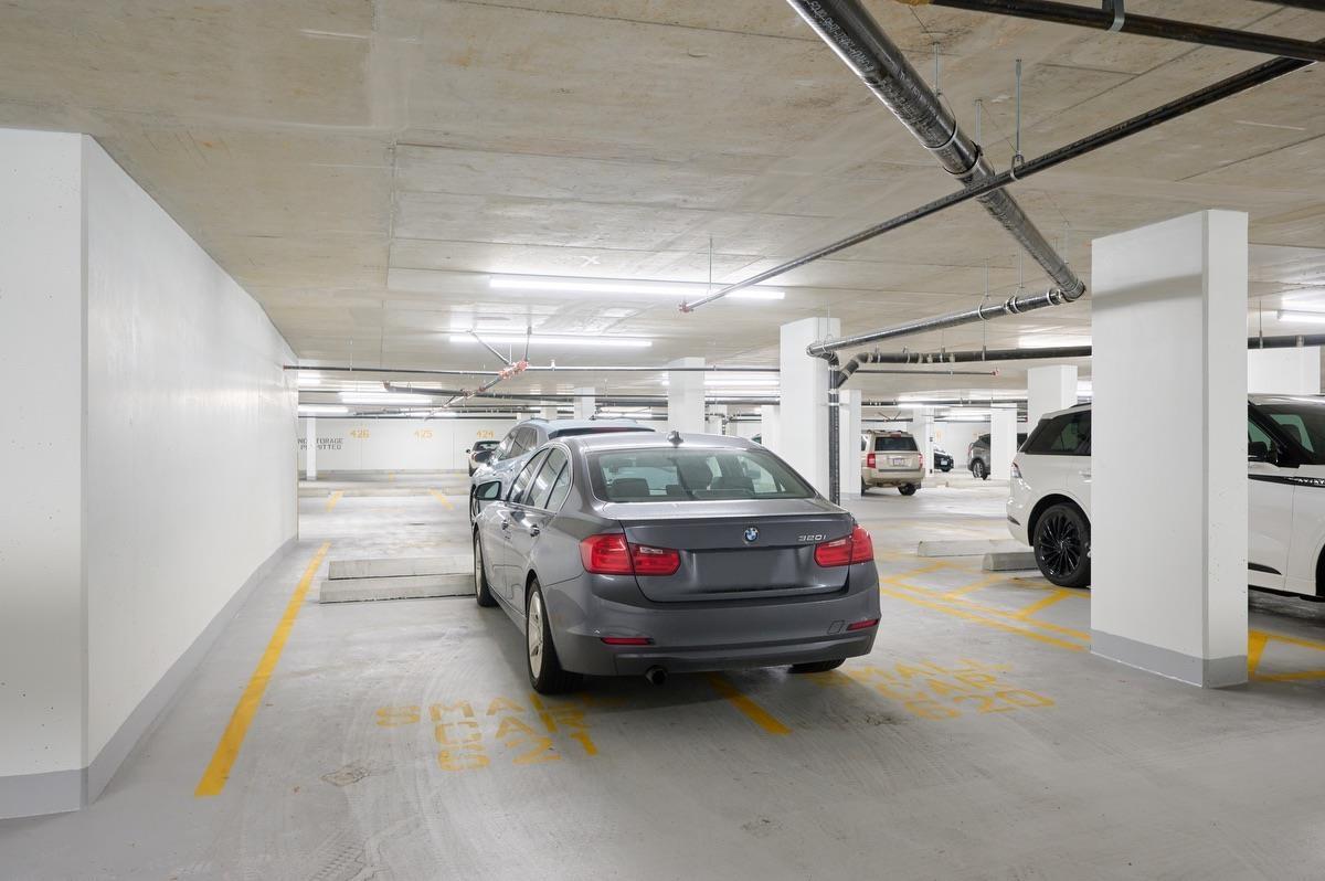 801 1501 FOSTER STREET, Surrey