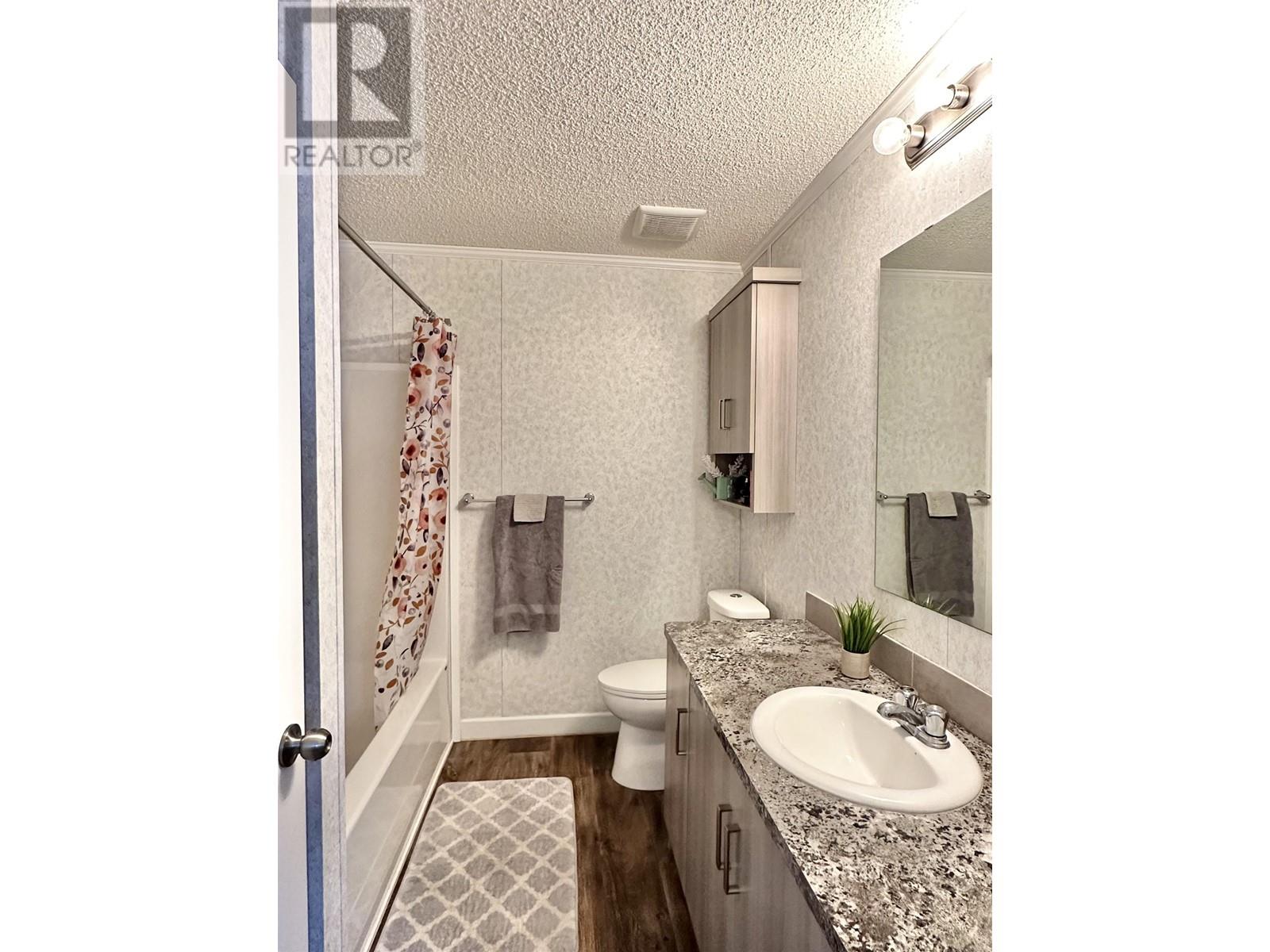 4995 PITNEY ROAD, Valemount