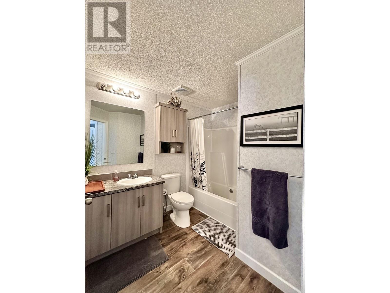 4995 PITNEY ROAD, Valemount