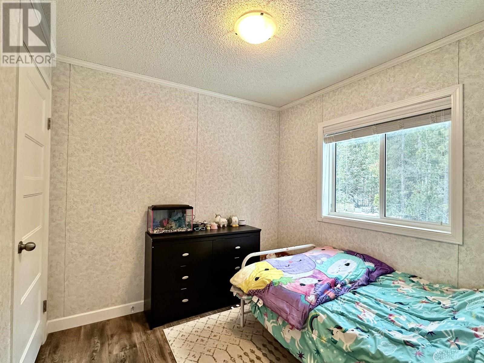 4995 PITNEY ROAD, Valemount