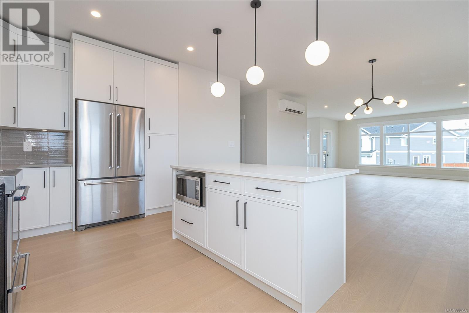 2621 Mica Pl, Langford real estate listing 985256