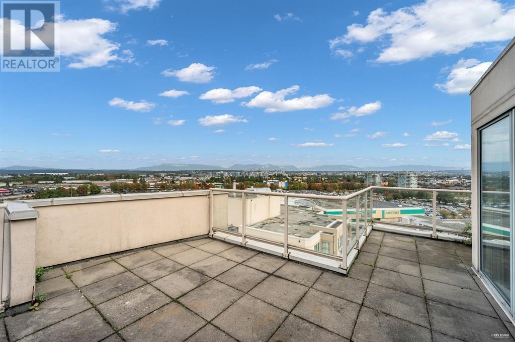 1507 8248 LANSDOWNE ROAD, Richmond