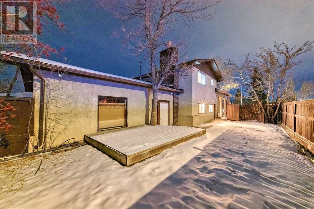 Single Family House 4 Level for Sale in  Whiteview Road NE Whitehorn Calgary 