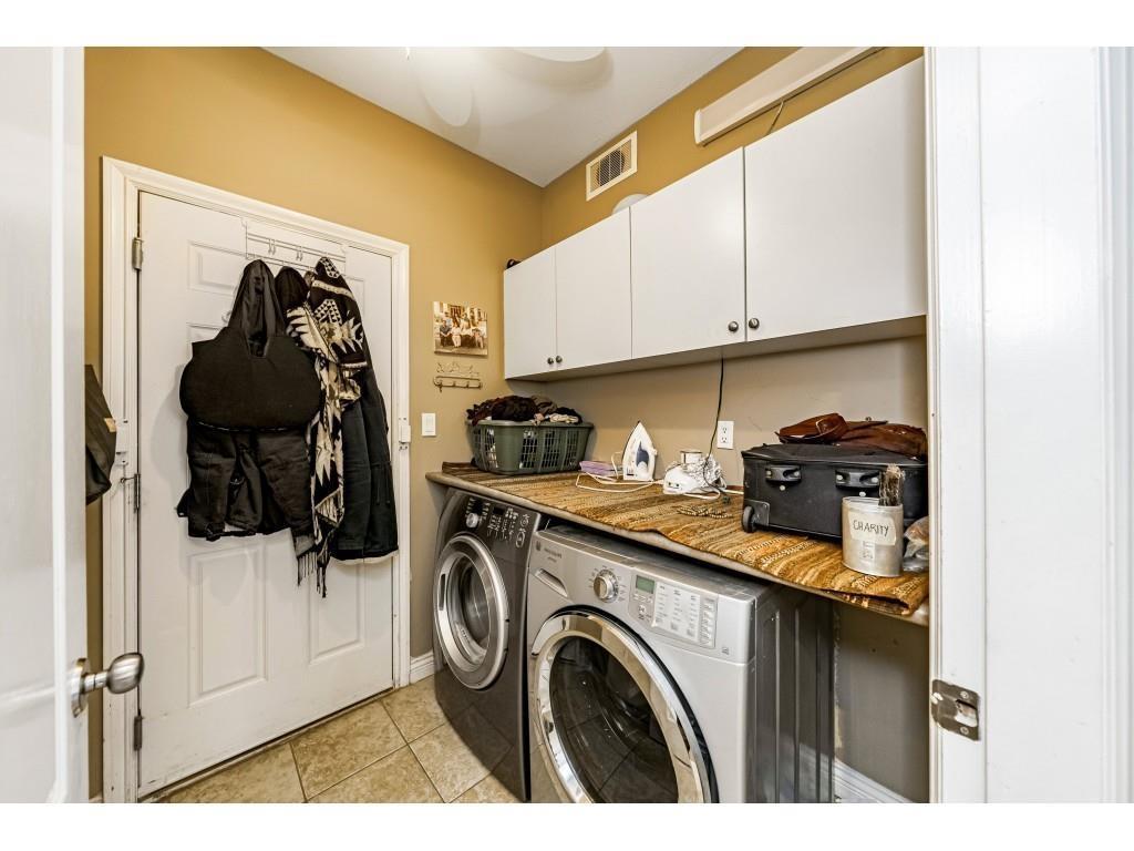 Photo 19 of 7833 147 A Street, Surrey BC