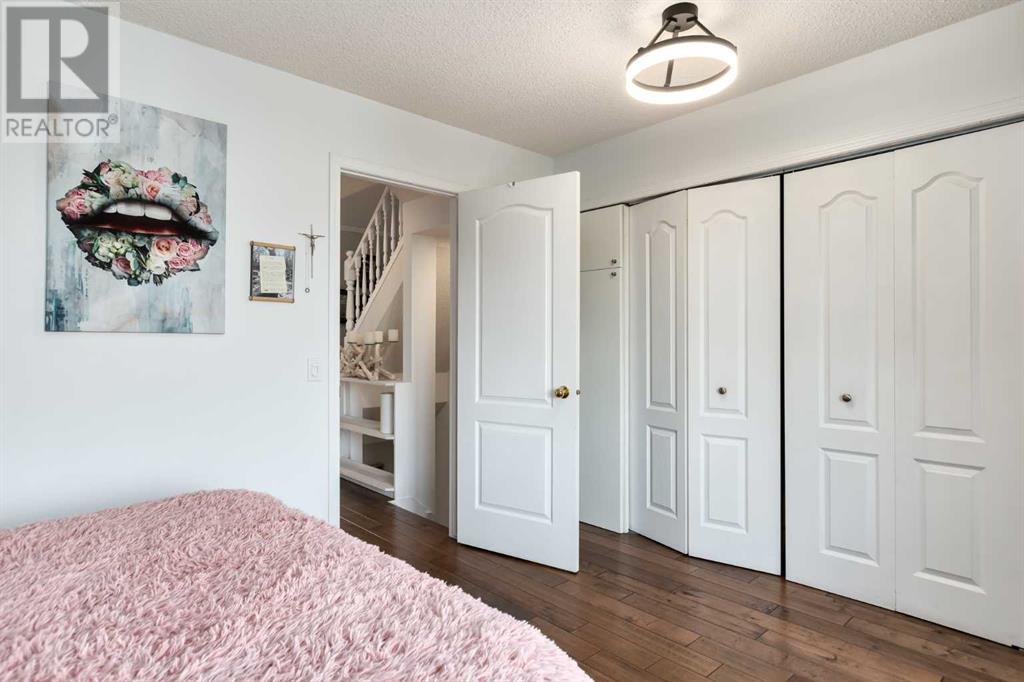 Single Family House for Sale in   Avenue SW Bankview Calgary 