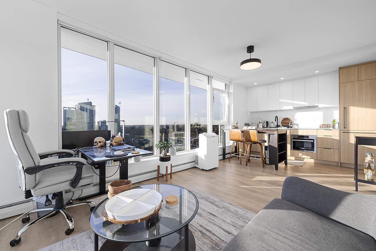 1605 13685 102 AVENUE, Surrey