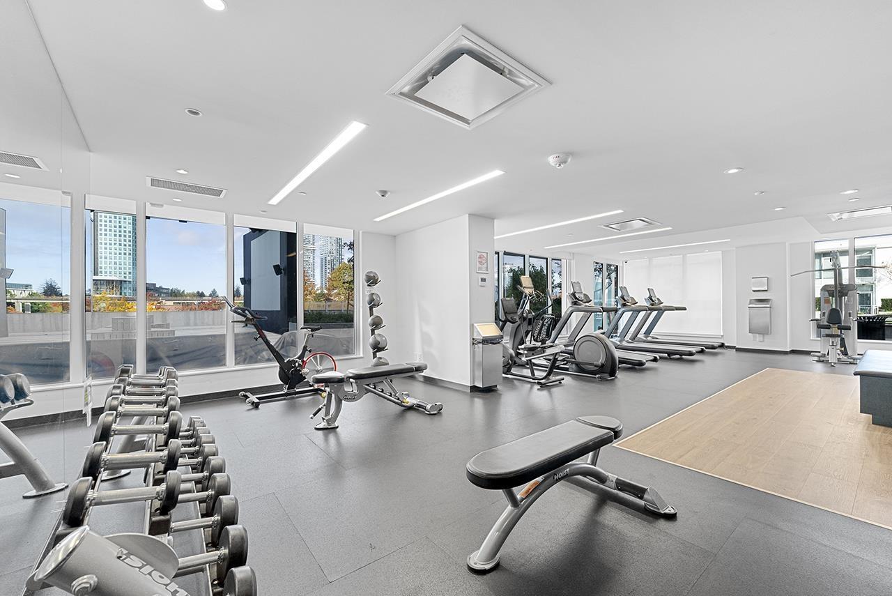 1605 13685 102 AVENUE, Surrey