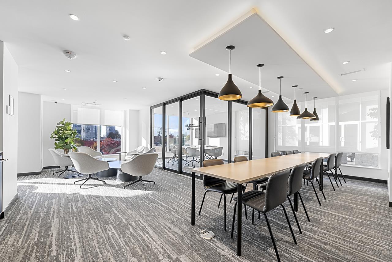 1605 13685 102 AVENUE, Surrey