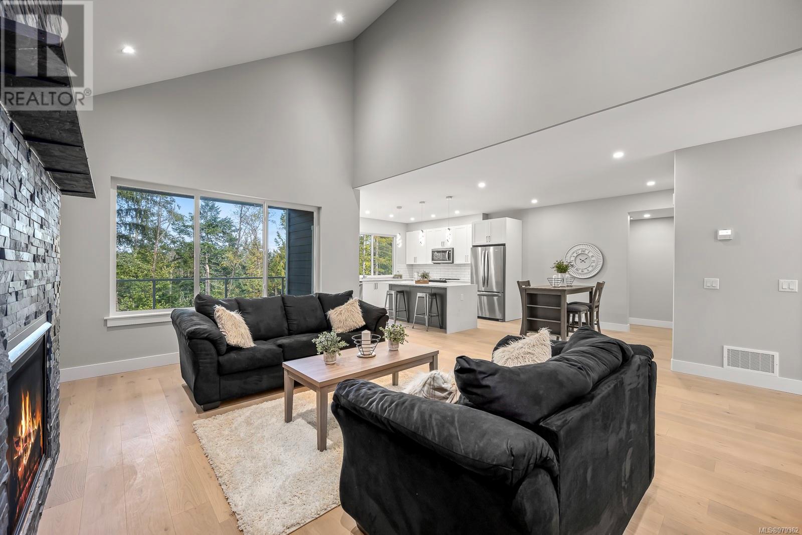 3240 Klanawa Cres, Courtenay real estate listing 979362