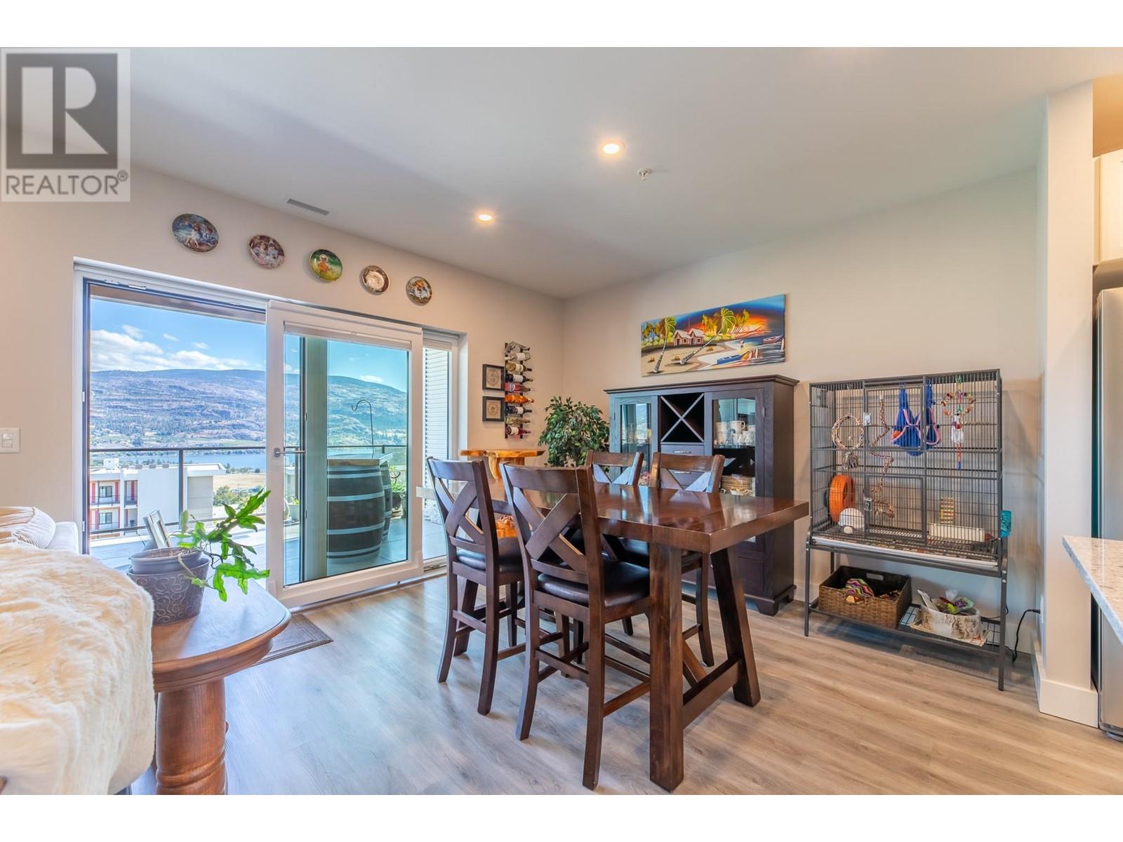 800 VISTA Park Unit# 822, Penticton