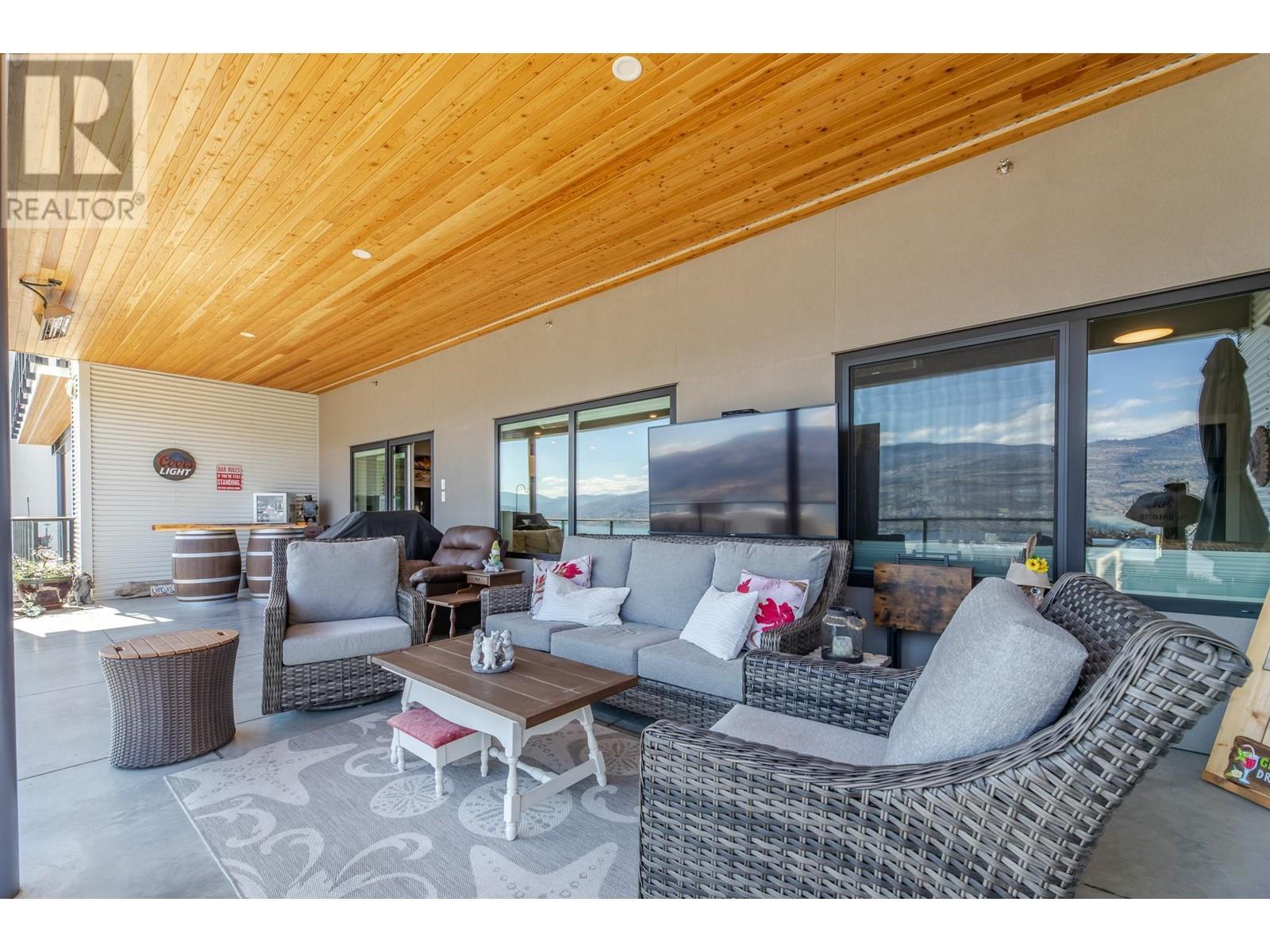 800 VISTA Park Unit# 822, Penticton