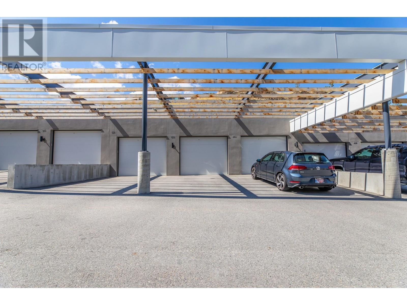 800 VISTA Park Unit# 822, Penticton
