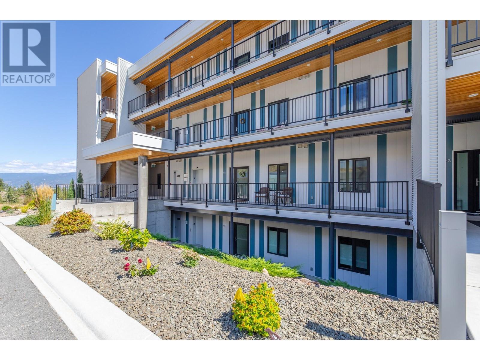 800 VISTA Park Unit# 822, Penticton