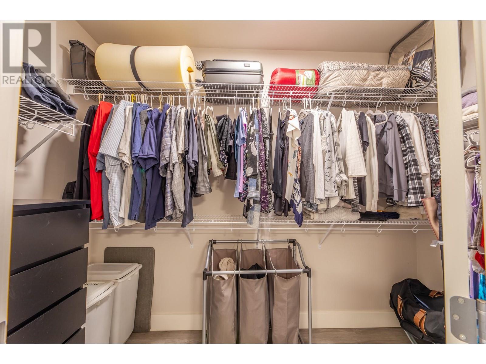800 VISTA Park Unit# 822, Penticton