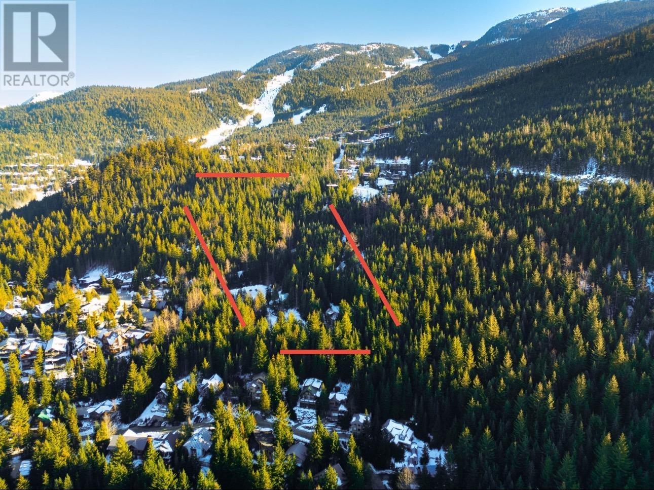2501 GONDOLA WAY, Whistler